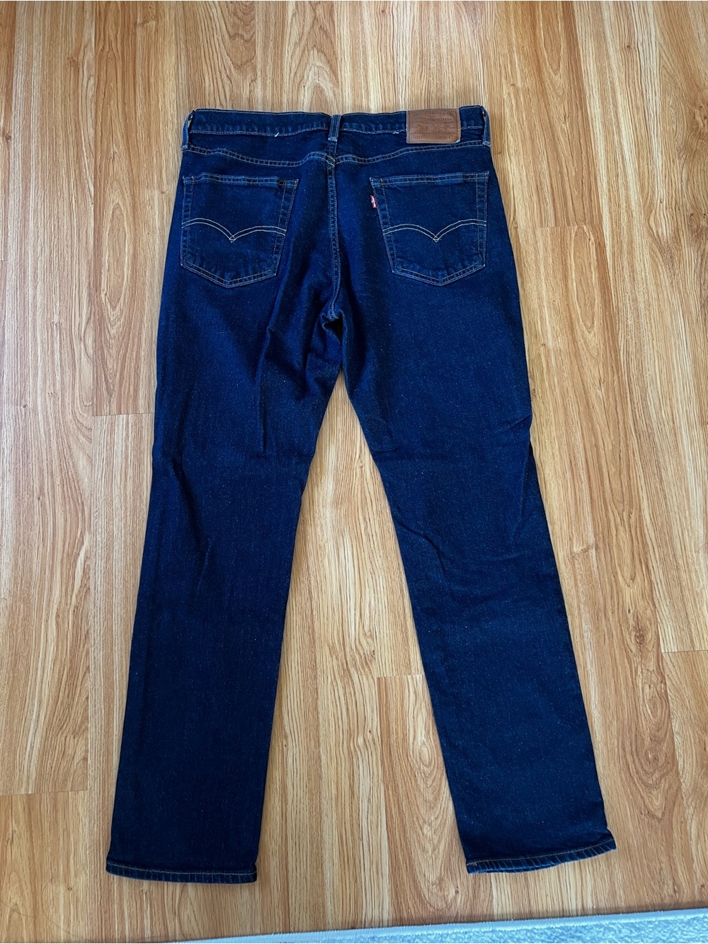 Levi's Men’s 511 Dark Blue Slim-Fit Jeans 36x32 - Picture 3 of 6